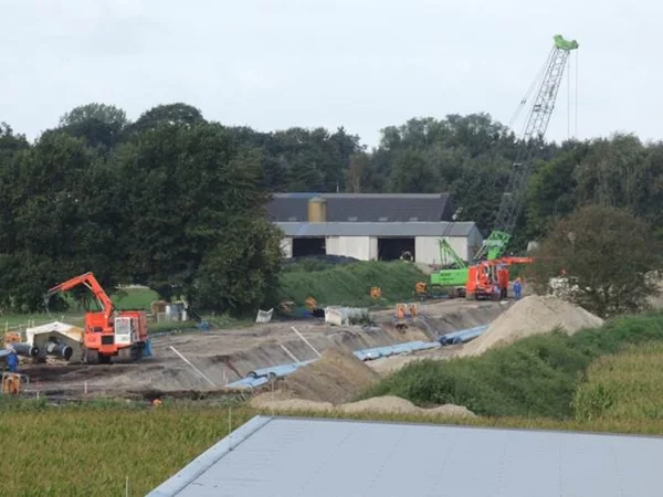 Bauarbeiten zur Erneuerung des Feldleitungsystems im Südfeld im Sommer 2018