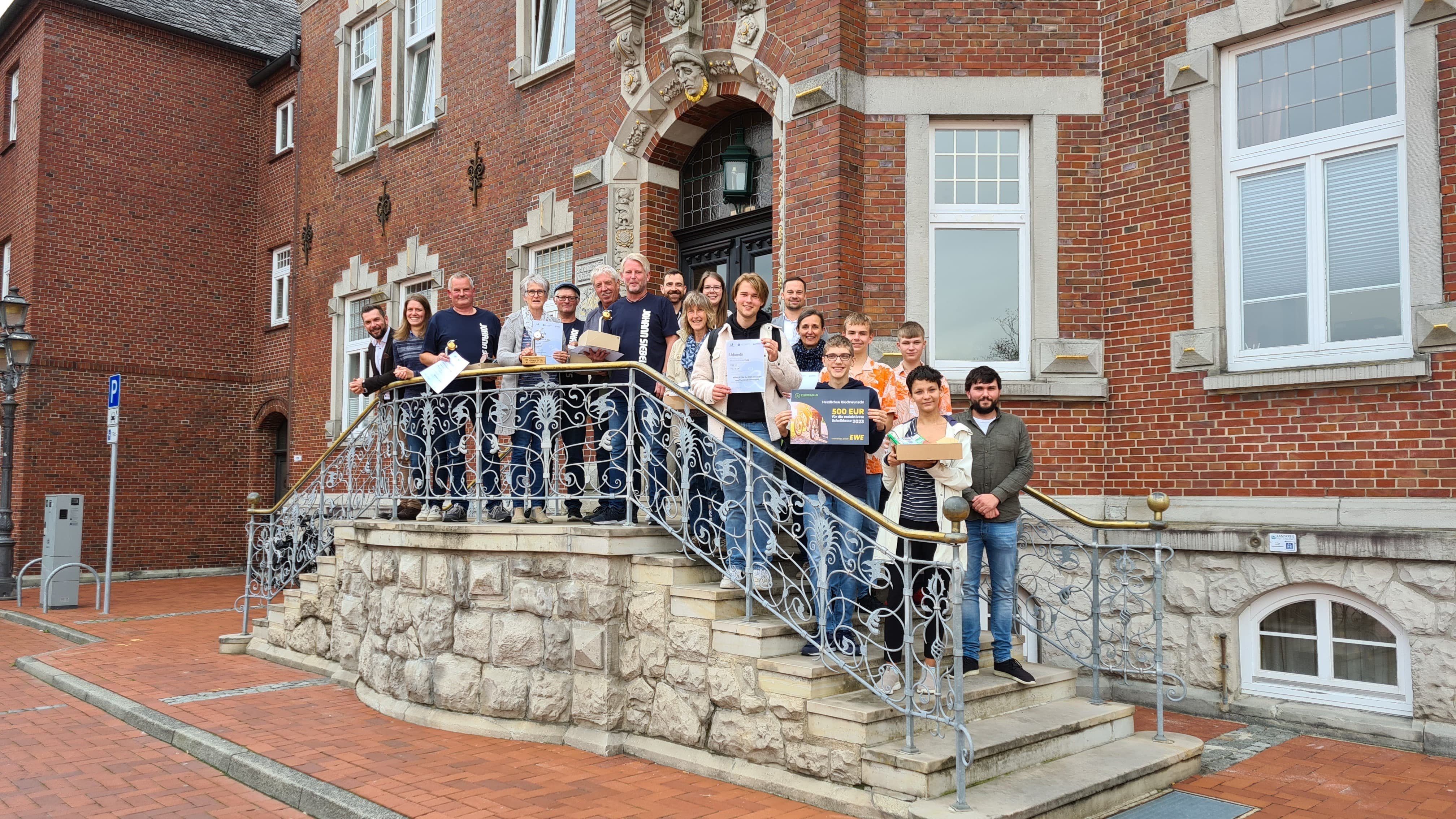 Die Gewinner des Stadtradeln-Wettbewerbs im Kreis Wittmund (Quelle: Landkreis Wittmund)